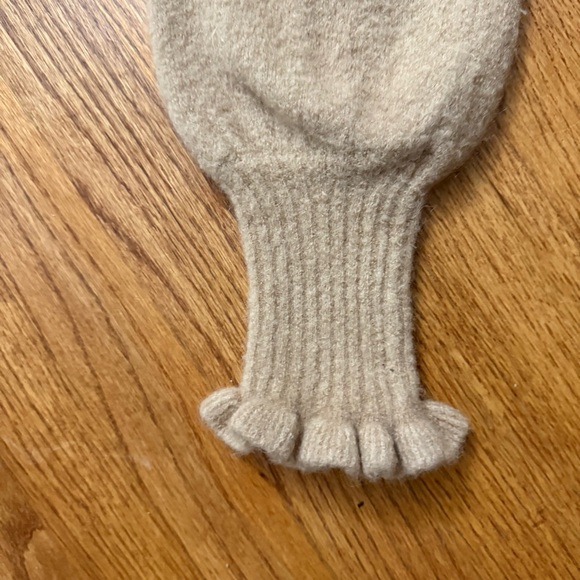 Doen Assis Alpaca Blend Ruffle Trim Sweater in Camel size XS - Picture 7 of 14